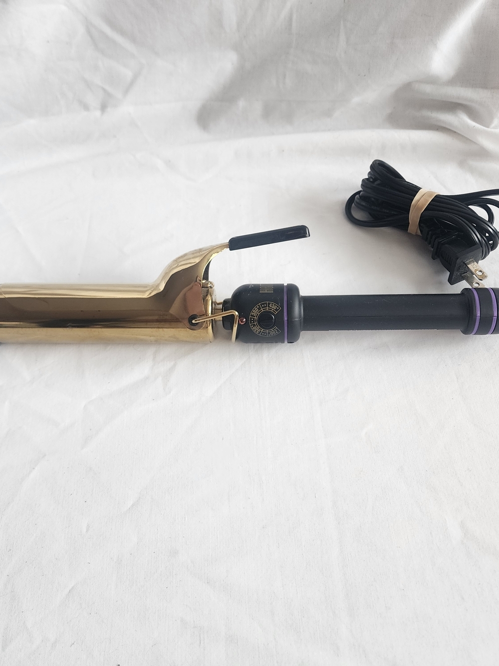 Hot Tools Pro Artist 24K Gold Curling Iron Wand 1 1/2 inch